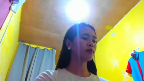 Snapshot of coleen19x chatting on June 12, 1:21 pm Coleen online show from June 12, 1:21 pm