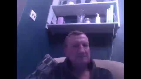 Snapshot of colinbeech chatting on January 14, 6:34 am colinbeech online show from January 14, 6:34 am
