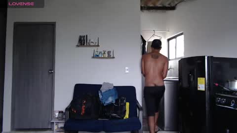Snapshot of colinlatinbrown chatting on May 23, 1:26 pm IG online show from May 23, 1:26 pm