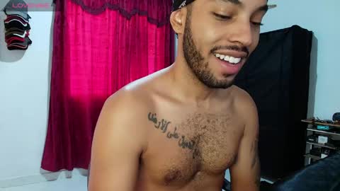 Snapshot of colinlatinbrown chatting on June 5, 1:39 pm IG online show from June 5, 1:39 pm