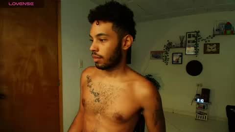 Snapshot of colinlatinbrown chatting on June 24, 1:10 pm IG online show from June 24, 1:10 pm