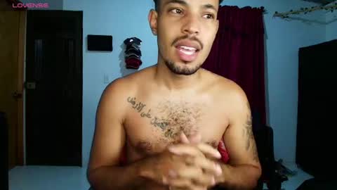 Snapshot of colinlatinbrown chatting on July 29, 7:17 am IG online show from July 29, 7:17 am