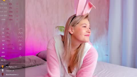 Collen Mon Tue Wed Thu Fri GMT 3 0300am - 0900am  online show from January 27, 3:28 pm