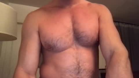 Snapshot of collegeboy3118 chatting on February 5, 2:16 am collegeboy3118 online show from February 5, 2:16 am