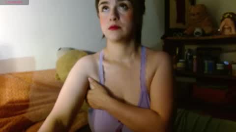 Snapshot of collette_beaufoy chatting on October 18, 5:54 am Collette online show from October 18, 5:54 am