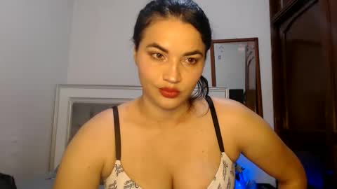 viviana online show from December 1, 5:13 pm