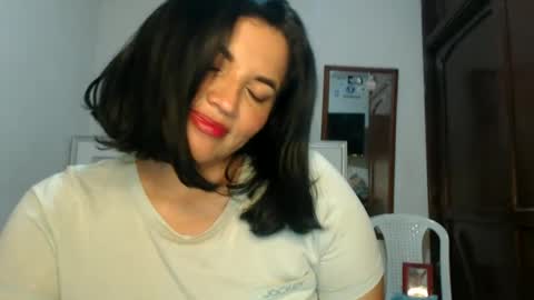 Snapshot of colombi4spice chatting on June 19, 5:17 pm viviana online show from June 19, 5:17 pm