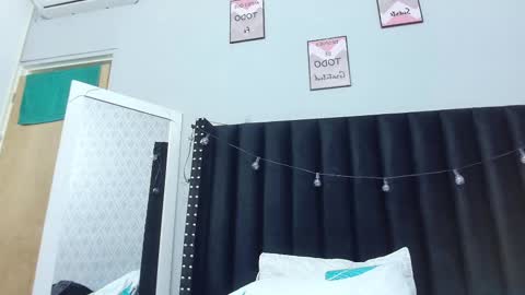  GRETCHEN  online show from February 15, 12:11 pm