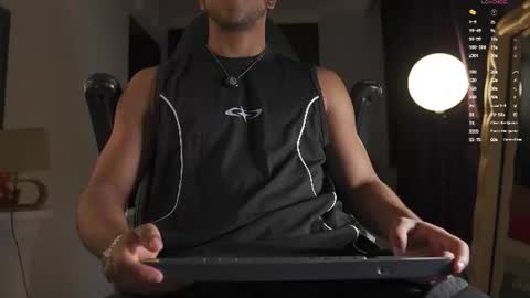 Snapshot of colstorw_ chatting on July 8, 9:58 am colstorw_ online show from July 8, 9:58 am