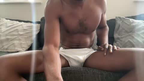 Snapshot of comedinewithme118 chatting on November 12, 10:37 am comedinewithme118 online show from November 12, 10:37 am