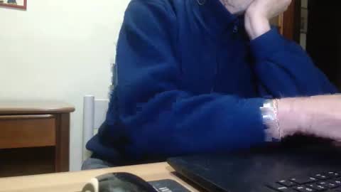 comemivuoi2 online show from February 11, 9:20 pm