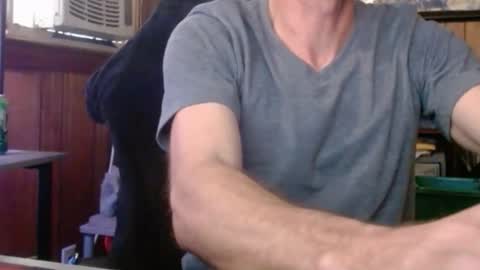 Nelson or ComicKing and sometime Peachy143 online show from March 1, 2:19 pm