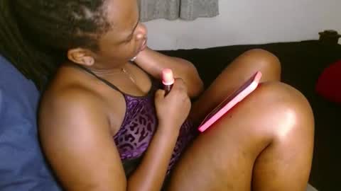 Cara online show from November 30, 10:36 pm