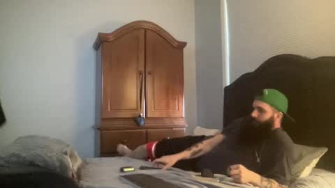 Snapshot of concentralized chatting on February 9, 9:06 pm Matt online show from February 9, 9:06 pm