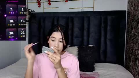 C O N N I E online show from February 14, 6:37 pm