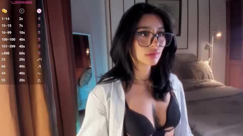 connie    online show from November 28, 9:45 am