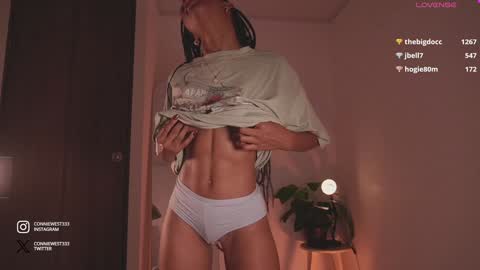 Snapshot of connie_west0 chatting on December 24, 2:10 am   independent model online show from December 24, 2:10 am