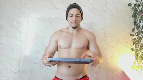 Connor online show from March 4, 7:20 pm