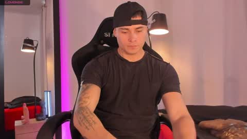 Connor Smith online show from June 23, 3:21 pm