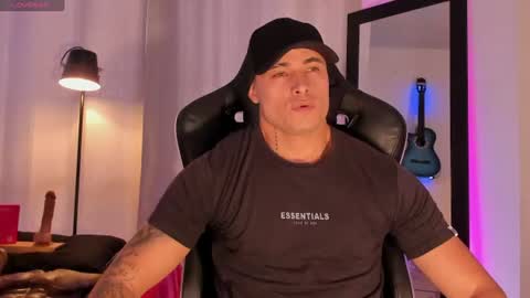 Connor Smith online show from July 5, 7:43 pm