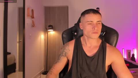 Connor Smith online show from July 8, 2:05 am