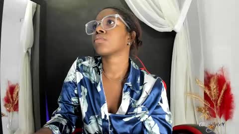 Snapshot of connywellss chatting on May 5, 4:42 am Nilo Solem online show from May 5, 4:42 am