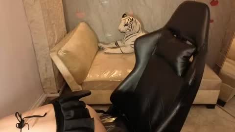Online 2200 - 0600 online show from July 18, 3:11 am