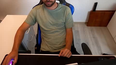 cookie4018 online show from September 12, 11:43 am