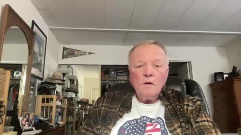 Snapshot of cookoosnest chatting on December 4, 4:10 am cookoosnest online show from December 4, 4:10 am