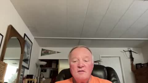 cookoosnest online show from November 8, 12:55 am