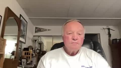 cookoosnest online show from May 5, 5:04 am