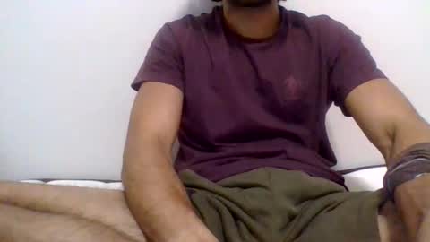 Snapshot of coolboy75289 chatting on May 31, 5:04 am coolboy75289 online show from May 31, 5:04 am
