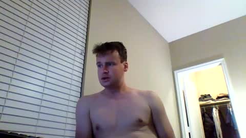 Snapshot of cooldude122222 chatting on December 2, 2:09 am cooldude122222 online show from December 2, 2:09 am