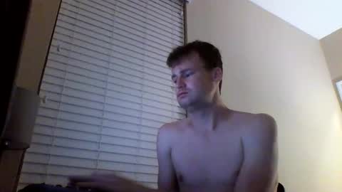 Snapshot of cooldude122222 chatting on December 26, 5:04 am cooldude122222 online show from December 26, 5:04 am