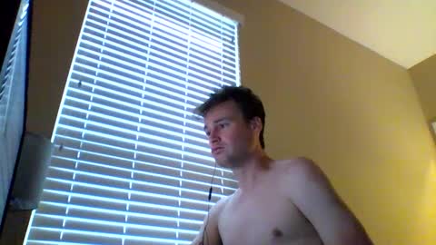 Snapshot of cooldude122222 chatting on January 21, 2:37 pm cooldude122222 online show from January 21, 2:37 pm