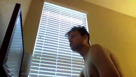 Snapshot of cooldude122222 chatting on January 23, 3:43 pm cooldude122222 online show from January 23, 3:43 pm