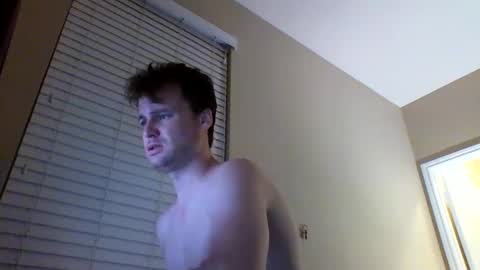 Snapshot of cooldude122222 chatting on January 28, 3:36 am cooldude122222 online show from January 28, 3:36 am