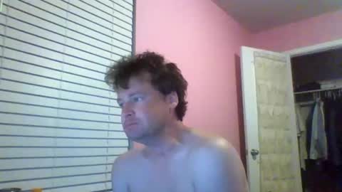 Snapshot of cooldude122222 chatting on October 12, 10:14 am cooldude122222 online show from October 12, 10:14 am