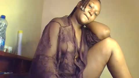 coolgirl001 online show from February 9, 11:58 am