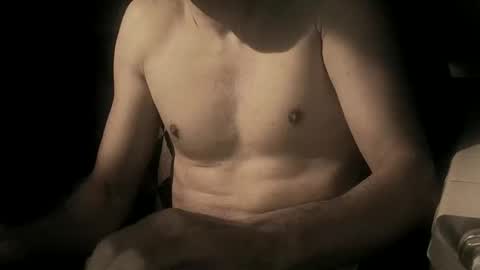 Snapshot of coolmementox chatting on March 9, 10:52 am ChoveEnArrakis online show from March 9, 10:52 am