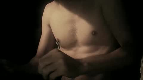 Snapshot of coolmementox chatting on April 8, 3:34 pm ChoveEnArrakis online show from April 8, 3:34 pm