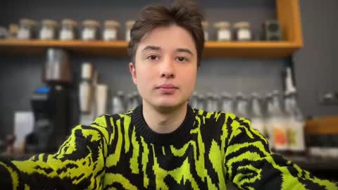 Lisa and Alen online show from February 15, 6:12 am