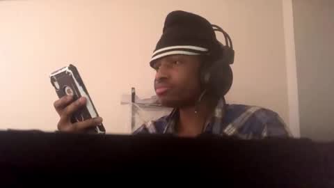 coolvibes69 online show from December 5, 7:54 pm