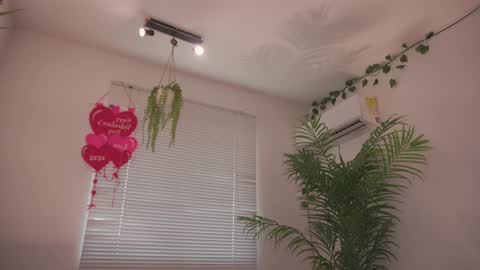 Snapshot of cooper_reds chatting on February 20, 8:31 pm ROSELL 3 online show from February 20, 8:31 pm