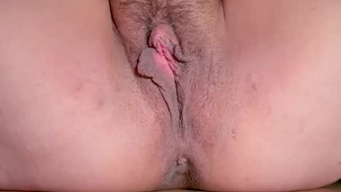 Snapshot of coosmo_lust chatting on April 8, 8:20 pm coosmo_lust online show from April 8, 8:20 pm