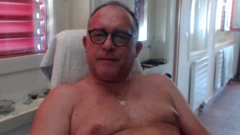 Snapshot of coquin369 chatting on June 28, 10:43 am Coquin369 online show from June 28, 10:43 am