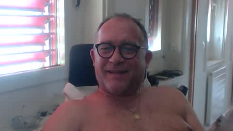 Snapshot of coquin369 chatting on July 1, 7:54 am Coquin369 online show from July 1, 7:54 am