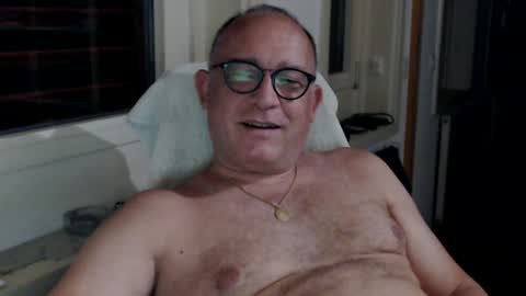 Snapshot of coquin369 chatting on July 17, 9:52 pm Coquin369 online show from July 17, 9:52 pm