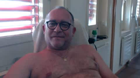 Snapshot of coquin369 chatting on August 3, 9:04 am Coquin369 online show from August 3, 9:04 am
