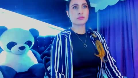 Coral  online show from February 8, 10:18 am